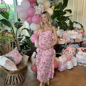 Pink Blush Maternity Dress | Size Small